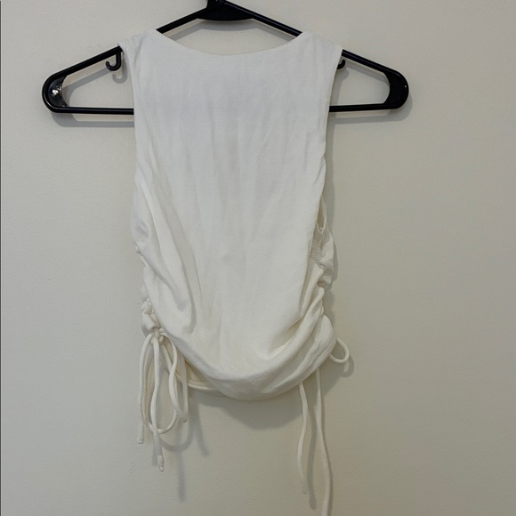 NWT Princess Polly Lynlee Cutout top white - Picture 5 of 7